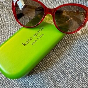 KATE SPADE Red Sunglasses 😎 ❤️ NEW!